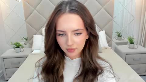 Snapshot of elsa_carterr chatting on March 4, 9:29 am elsa_carterr online show from March 4, 9:29 am