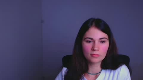 Snapshot of elsa_mur chatting on December 17, 7:48 pm Elsa online show from December 17, 7:48 pm