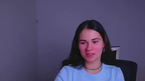 Snapshot of elsa_mur chatting on December 14, 7:46 pm Elsa online show from December 14, 7:46 pm
