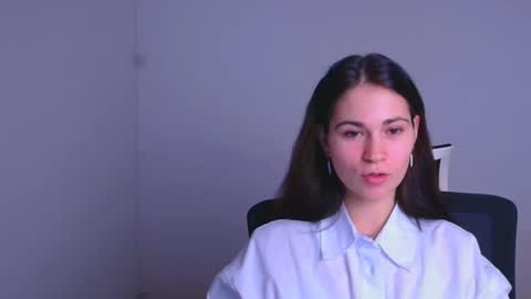 Snapshot of elsa_mur chatting on January 4, 7:23 pm Elsa online show from January 4, 7:23 pm