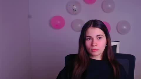 Snapshot of elsa_mur chatting on February 19, 7:59 pm Elsa online show from February 19, 7:59 pm