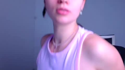 Snapshot of elsa_mur chatting on January 23, 7:18 pm Elsa online show from January 23, 7:18 pm