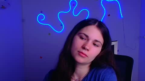 Snapshot of elsa_mur chatting on March 5, 7:50 pm Elsa online show from March 5, 7:50 pm