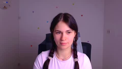 Snapshot of elsa_mur chatting on March 2, 7:52 pm Elsa online show from March 2, 7:52 pm