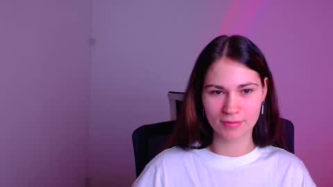 Snapshot of elsa_mur chatting on January 18, 7:58 pm Elsa online show from January 18, 7:58 pm