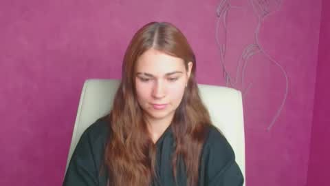Snapshot of elsa_mur chatting on September 22, 6:34 am Elsa online show from September 22, 6:34 am