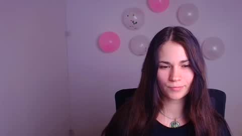 Snapshot of elsa_mur chatting on February 18, 8:04 pm Elsa online show from February 18, 8:04 pm