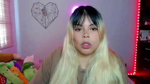 Ely online show from December 2, 9:39 pm