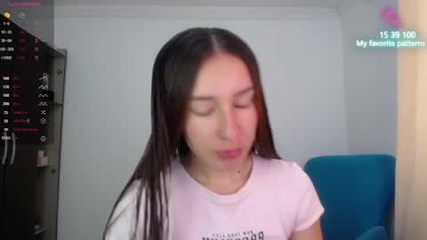 Snapshot of emaa_martins chatting on September 29, 8:58 pm Emaa online show from September 29, 8:58 pm
