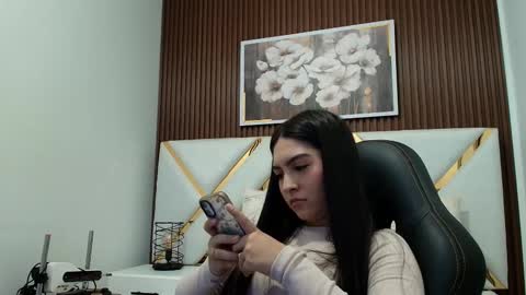 Emily  online show from January 15, 2:17 am