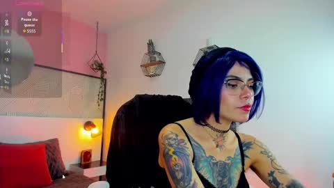 Snapshot of emeralda_co chatting on September 16, 12:35 pm Esmeralda online show from September 16, 12:35 pm