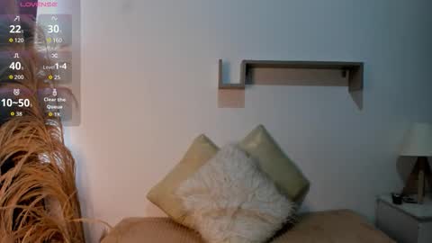 emi_carter online show from November 1, 7:18 pm