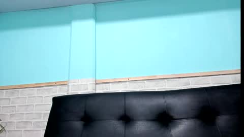 Emily online show from February 17, 11:55 am