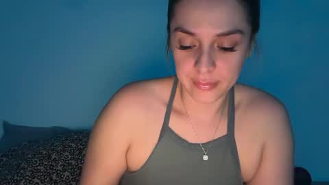 emilelovesyou online show from December 23, 7:23 am