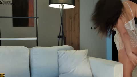 Emiljanna online show from October 27, 9:05 am