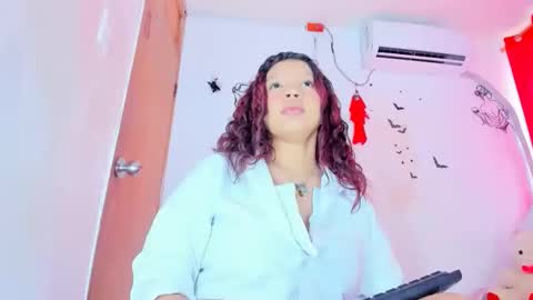 emily online show from February 6, 6:33 pm