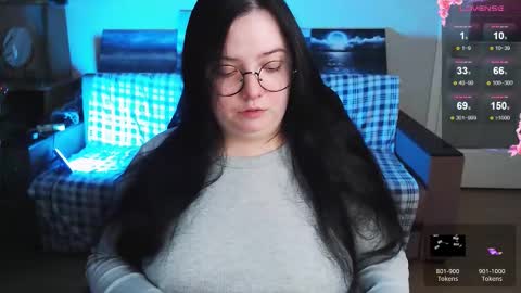 Emily online show from January 10, 7:29 pm