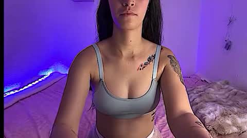 Emily online show from December 15, 9:58 am