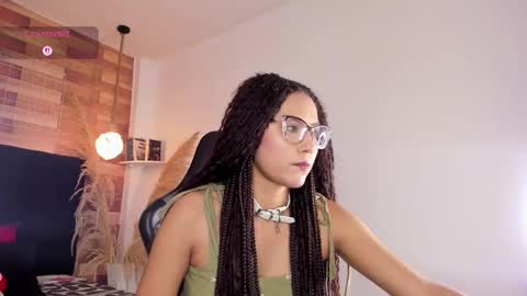 emily_brown04 online show from October 27, 2:23 pm