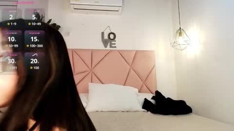 Emily Burton online show from March 4, 11:50 am