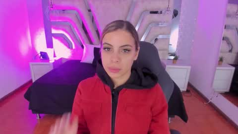 Emily online show from September 19, 10:47 am