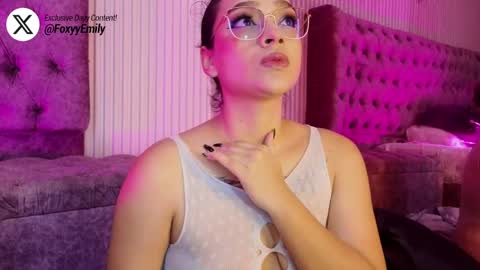 Emily online show from April 6, 7:04 pm