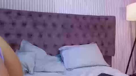 Emily online show from September 9, 8:08 pm