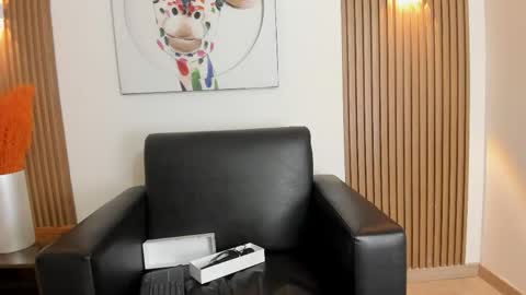 emily_frostt online show from April 14, 12:05 pm