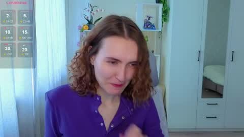 Emily online show from May 9, 2:46 am