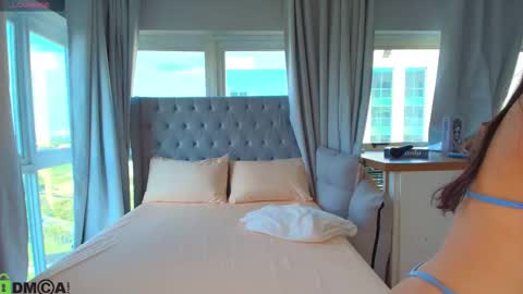 Bruna online show from February 3, 11:15 am