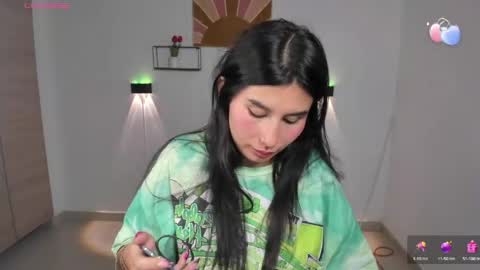 Emi online show from April 21, 10:06 pm