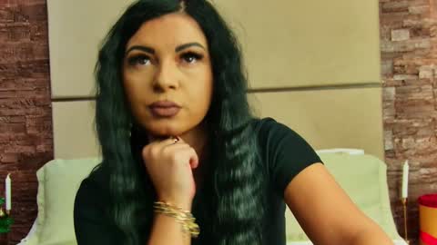 Emily online show from December 31, 5:11 am