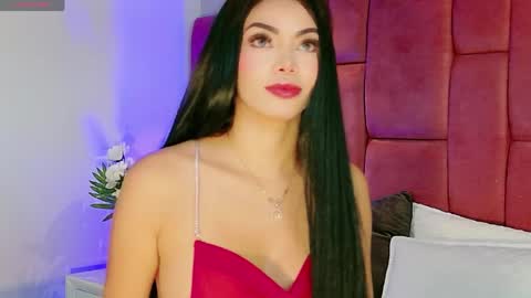 Emily Flame online show from June 1, 2:57 am
