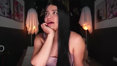 Emily Jhonson online show from November 2, 1:36 pm