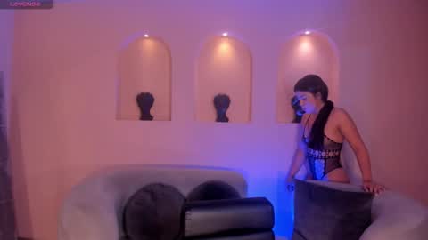 Emily online show from October 21, 4:05 am