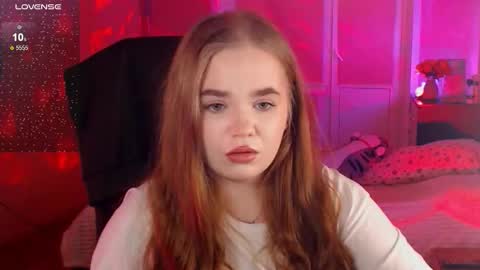 Emily  Emi online show from October 31, 5:28 pm