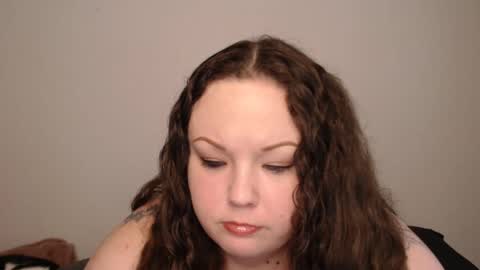 Emily Bankz online show from December 29, 6:16 pm