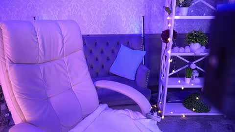  MY NAME IS Emily WELCOME EVERYONE I WILL BE HAPPY TO GIVE YOU WHAT YOU HAVE DREAMED OF FOR SO LONG online show from February 8, 9:46 pm