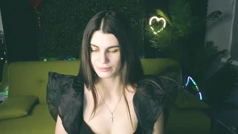 Emily online show from February 26, 1:14 am