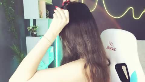 Emily online show from October 5, 1:54 am