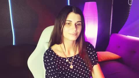 Emily online show from October 6, 1:55 am