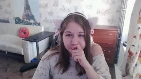emilyway online show from February 18, 8:49 am