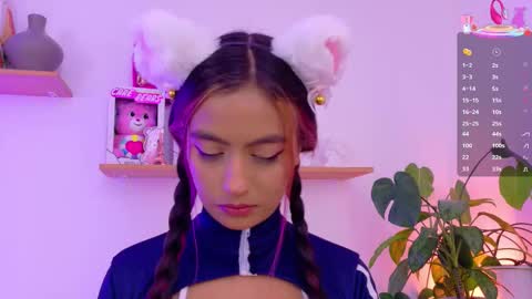 Emily Bank online show from January 31, 8:07 pm