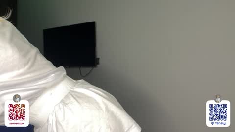 Eminent Eva online show from January 29, 3:01 am