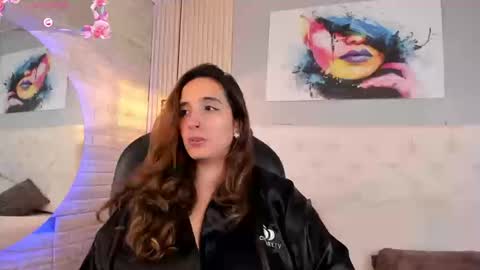 Emma online show from September 9, 4:40 pm