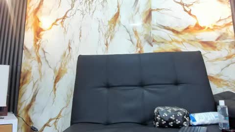 emma_angel_04 online show from May 16, 1:32 pm