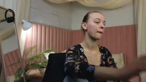 emma_chaser online show from April 21, 2:51 am