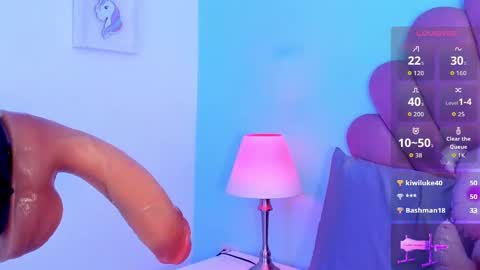 emma online show from October 2, 4:06 am