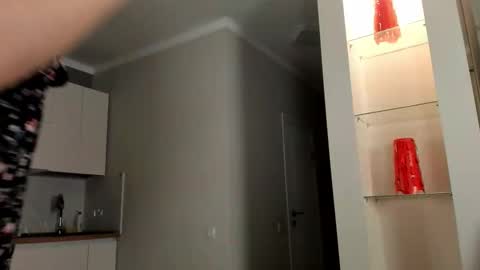 Emma online show from October 27, 2:56 pm