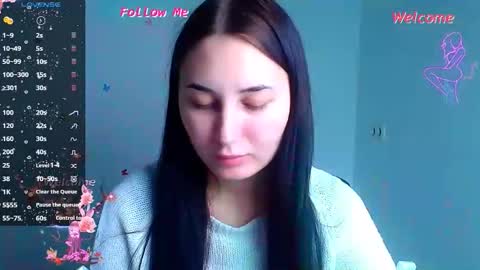 Emma online show from November 13, 12:15 pm